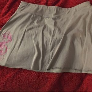 Large 13er skirt by skirt sports.